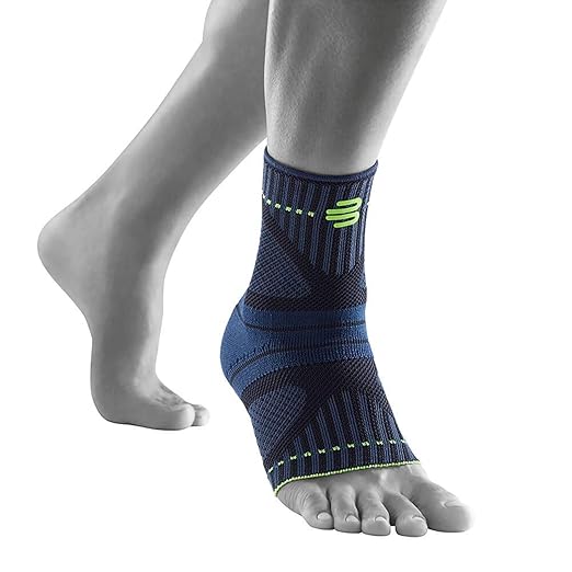 Bauerfeind Sports Ankle Support Dynamic - Ankle Compression Sleeve for Freedom of Movement - 3D AirKnit Fabric for Breathability - Premium Quality & Washable (XS, Black)
