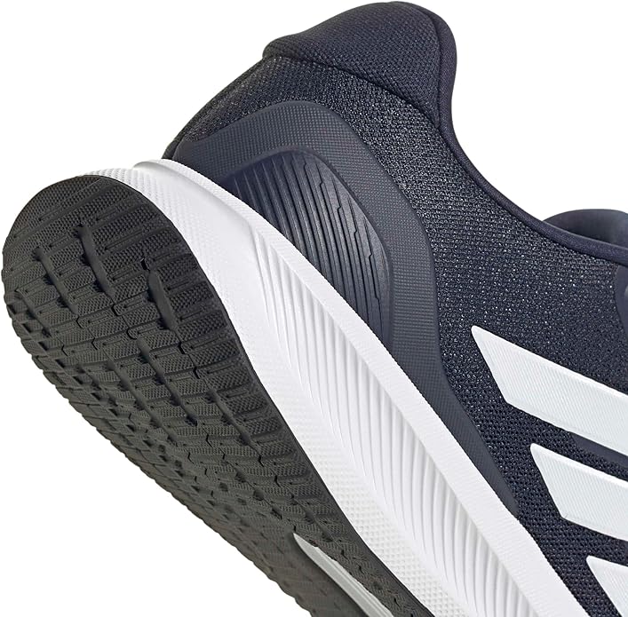 adidas Men's Falcon